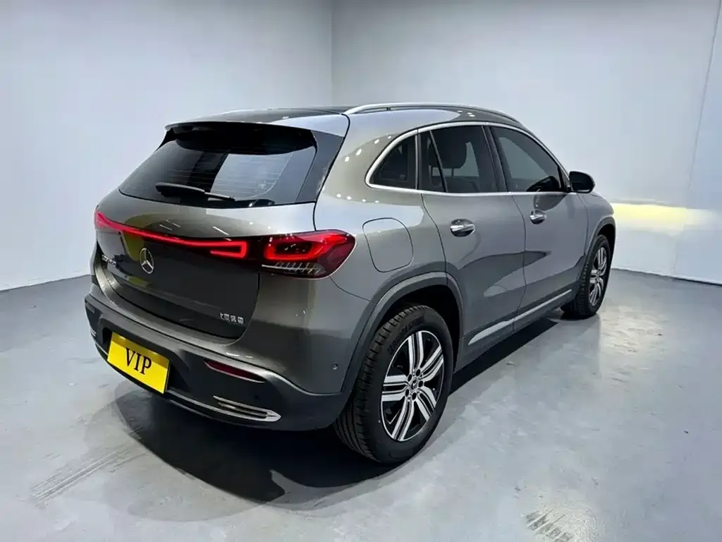 Mercedes-Benz EQA — фото 9