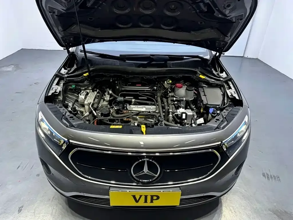 Mercedes-Benz EQA — фото 8
