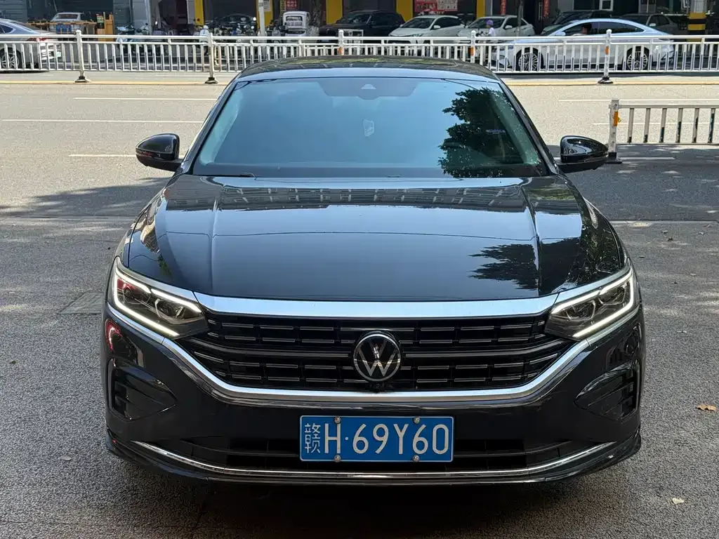Volkswagen Passat — фото 3