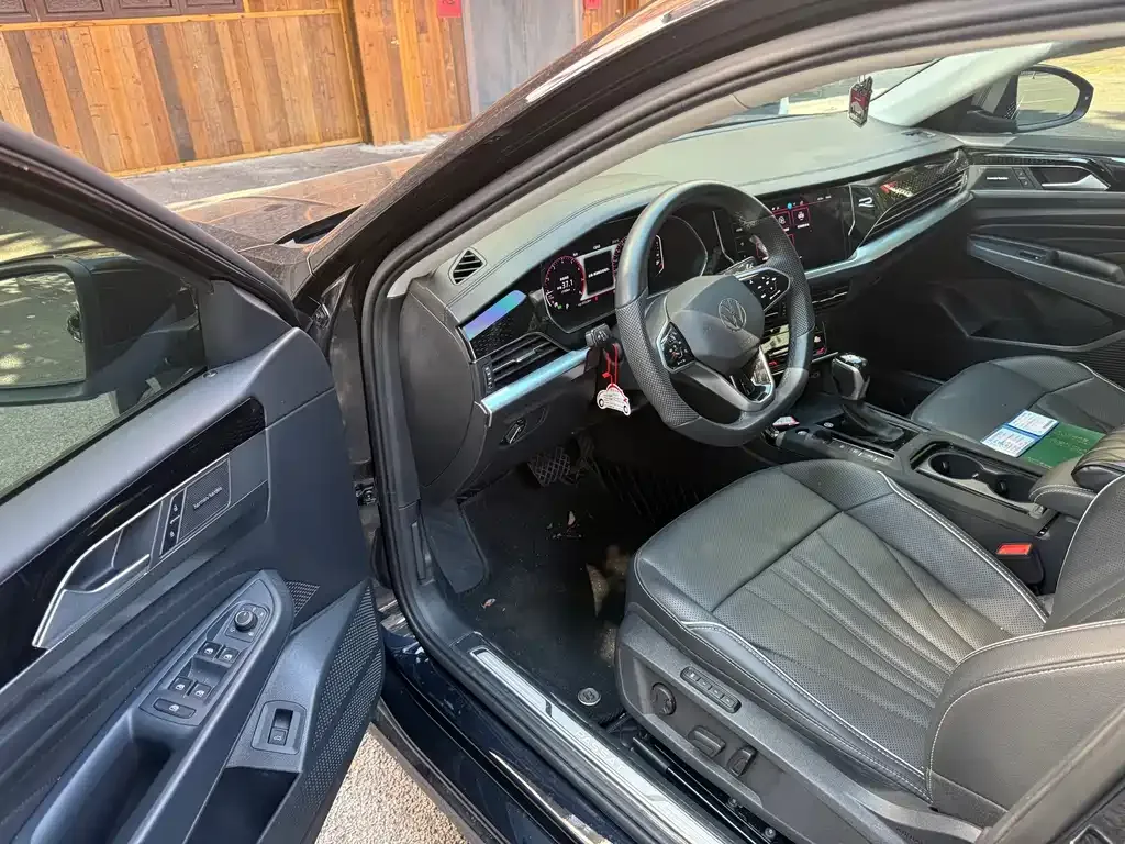 Volkswagen Passat — фото 8