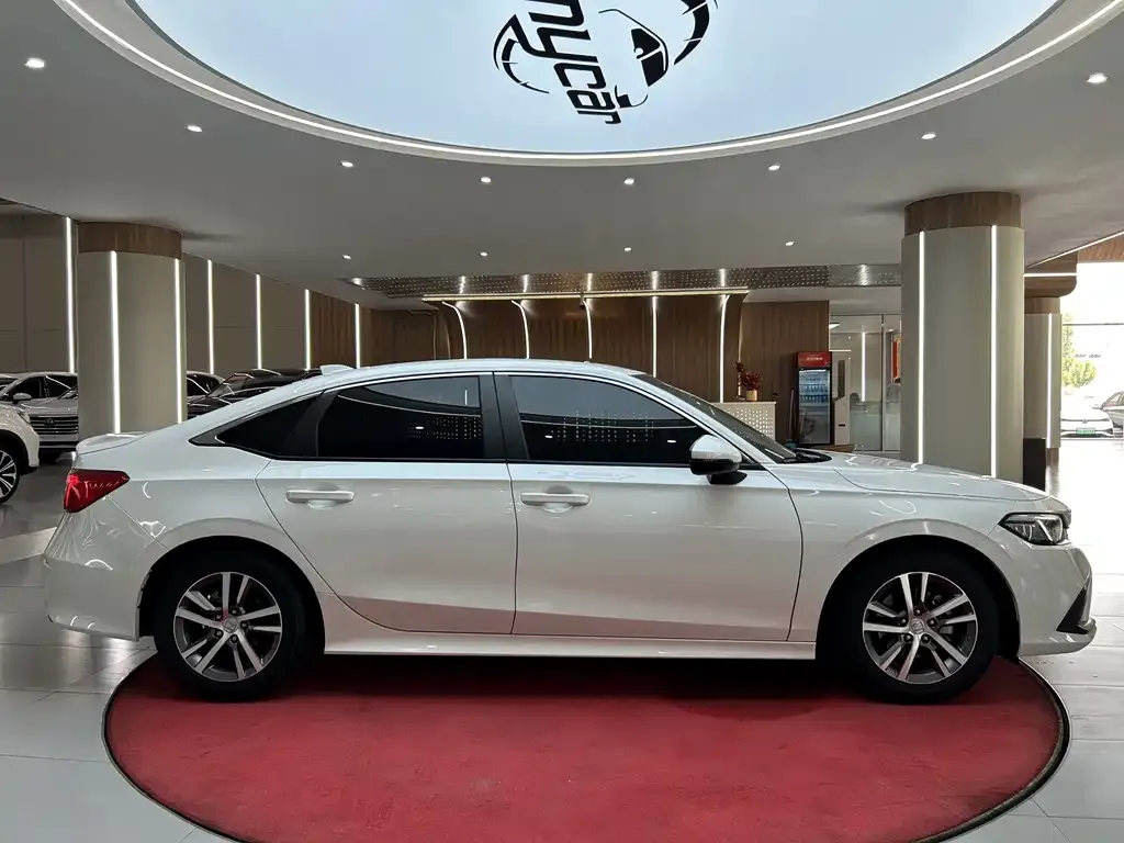 Honda Civic — фото 2