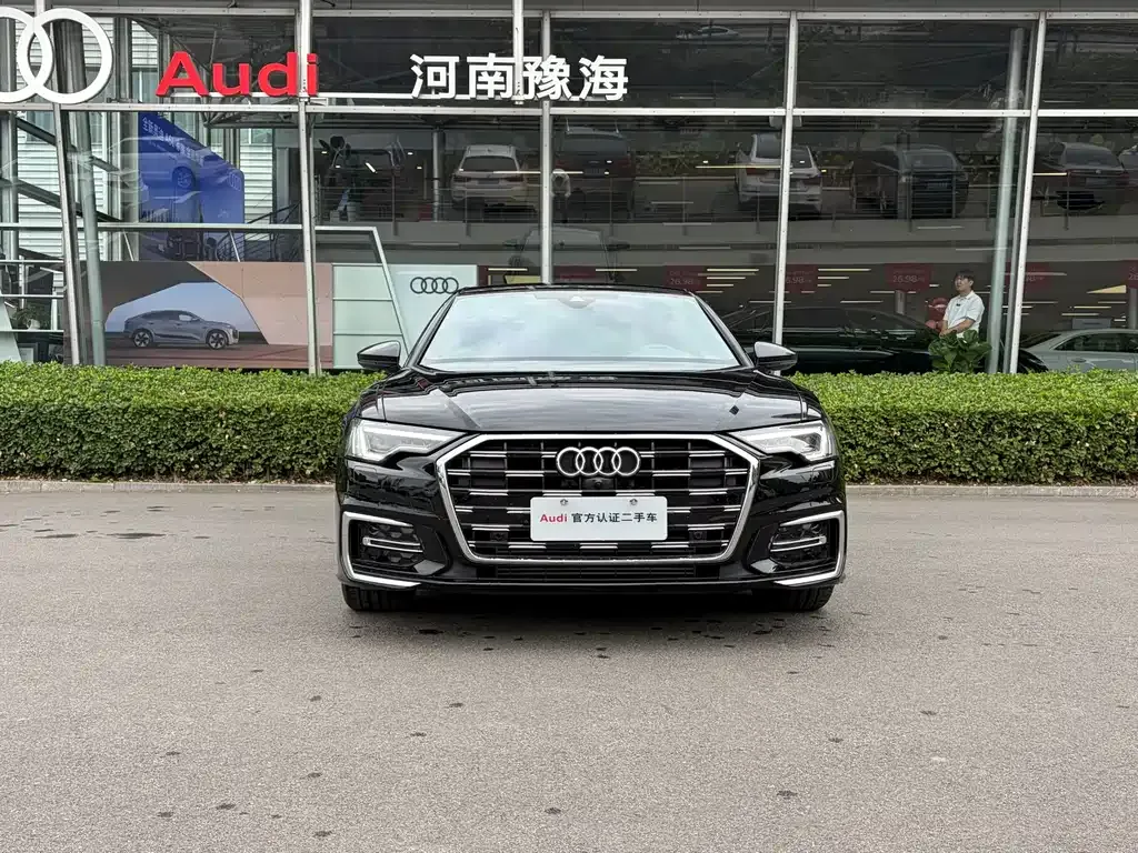 Audi A6L — фото 9