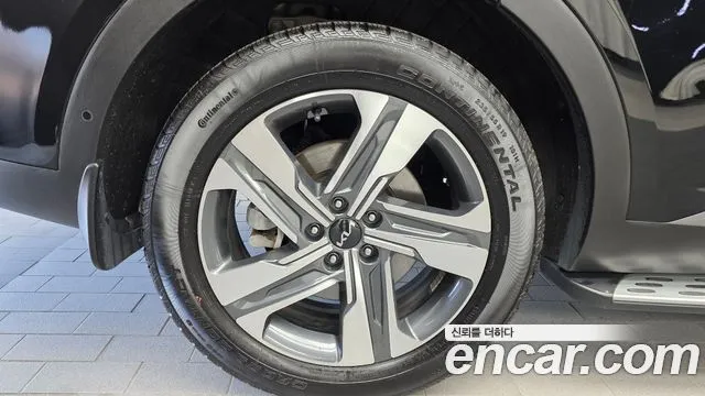 Kia Sorento — фото 8