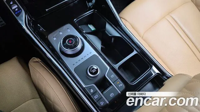 Kia Sorento — фото 10