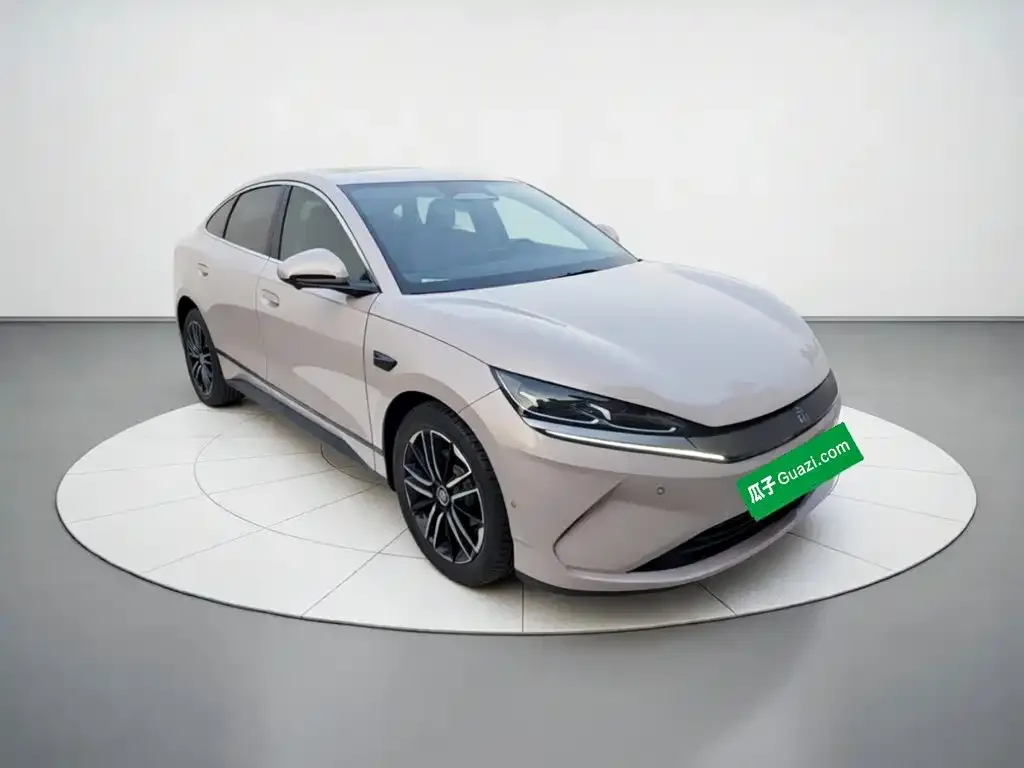 BYD Qin L — фото 8