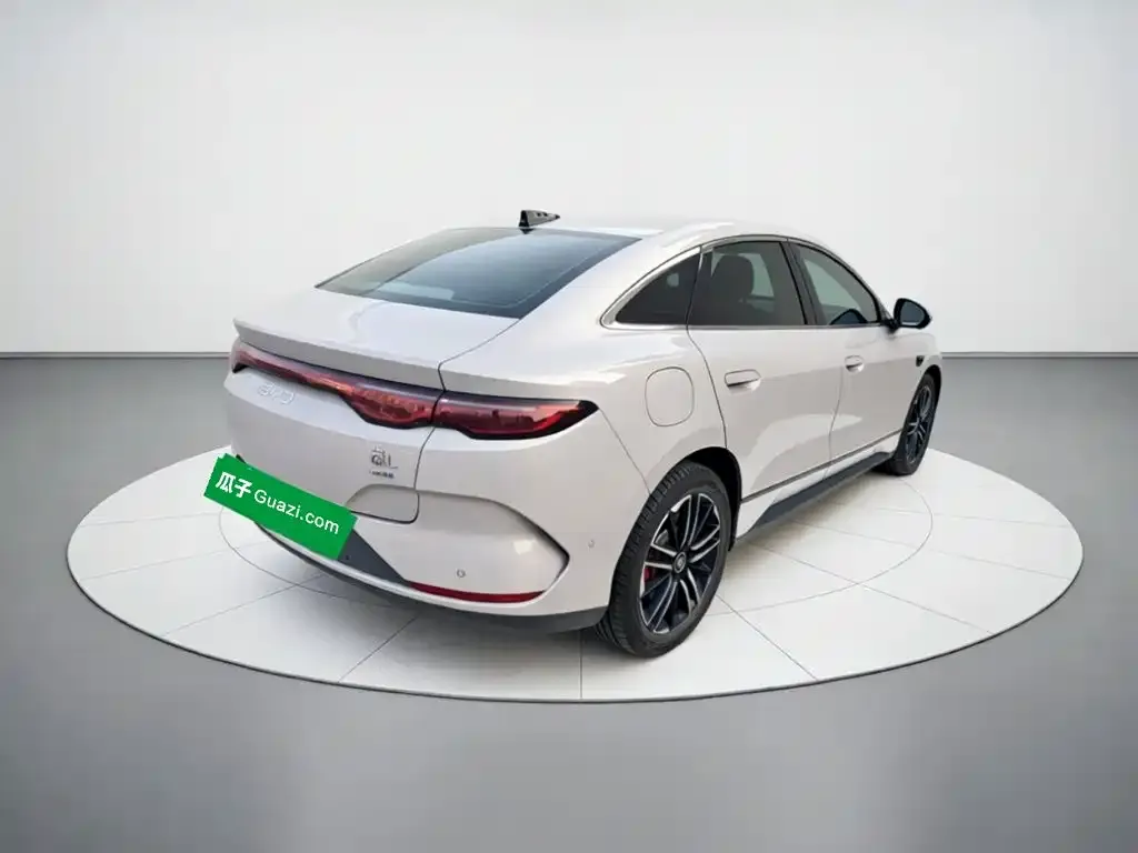 BYD Qin L — фото 4
