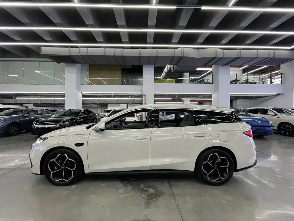 BYD Seal 06 DM-i Touring — фото 4