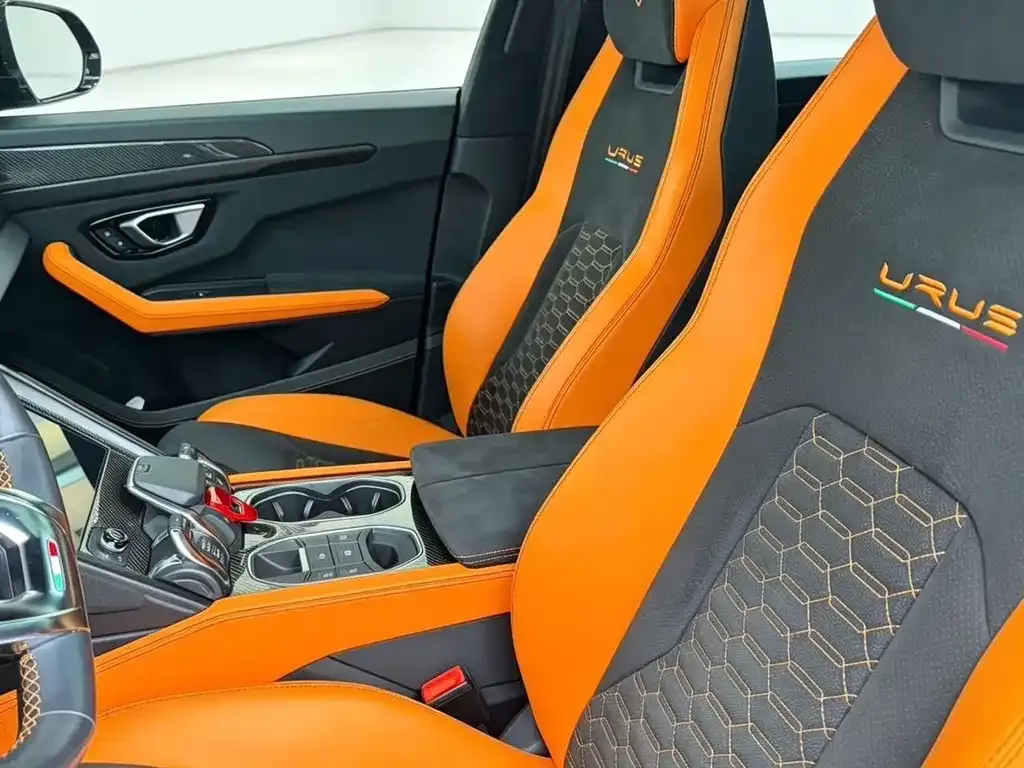 Lamborghini Urus — фото 2