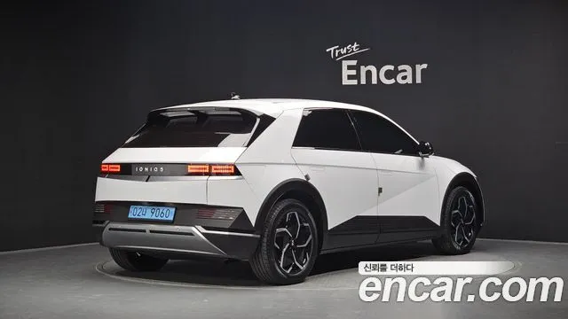 Hyundai Ioniq5 — фото 3