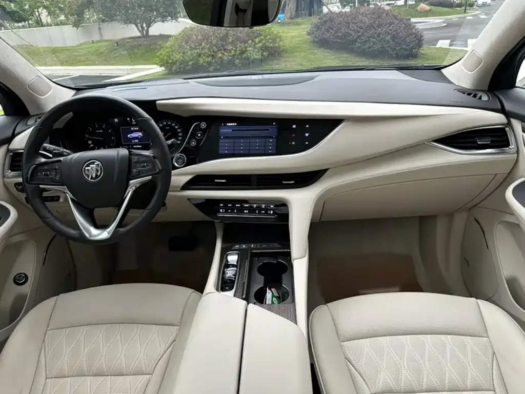 Buick Enclave — фото 8