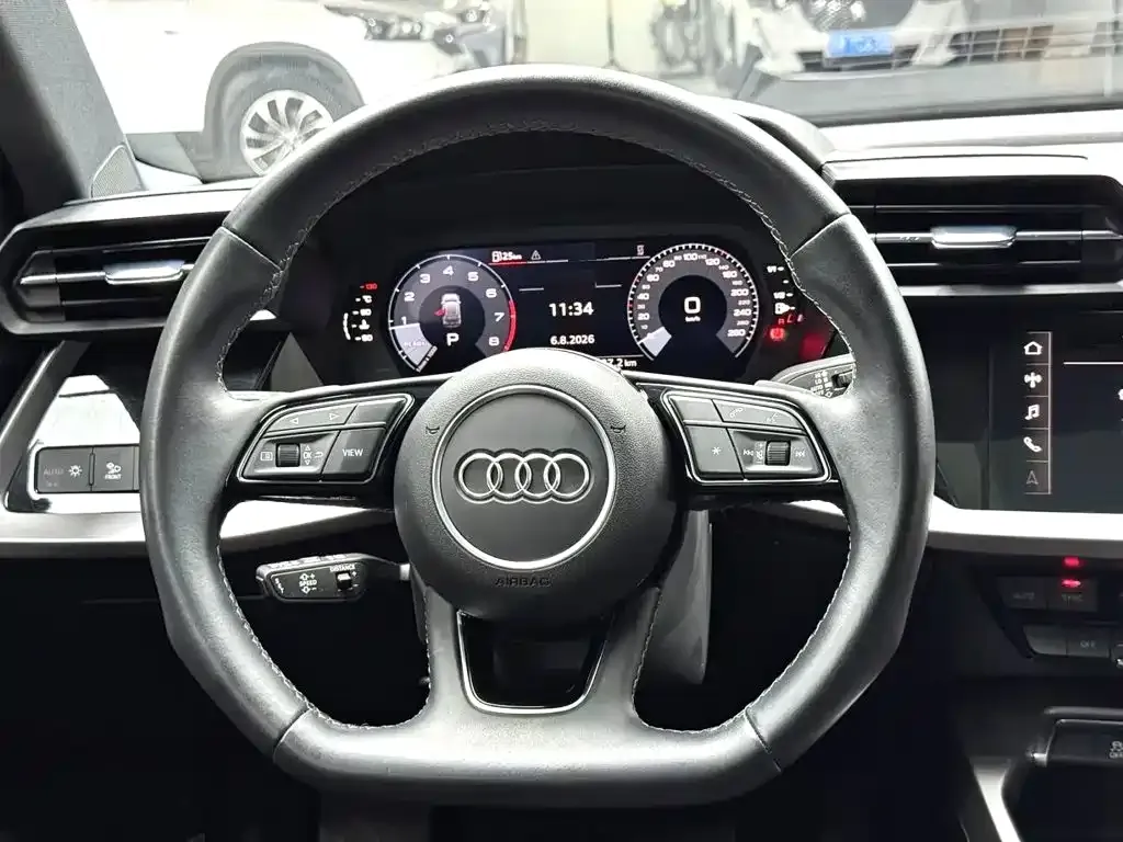 Audi A3 — фото 2