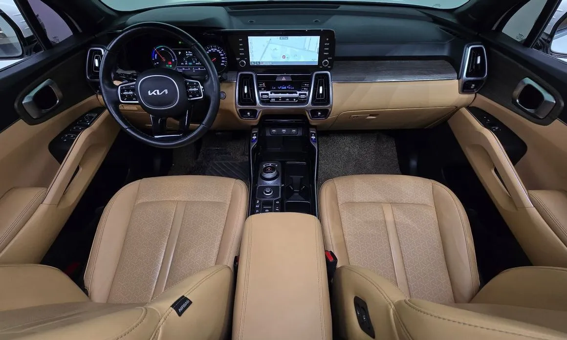Kia Sorento — фото 8