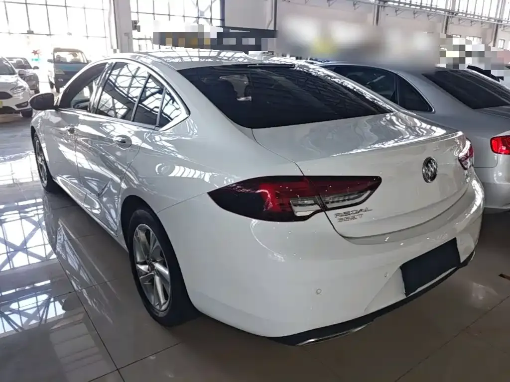Buick Regal — фото 8