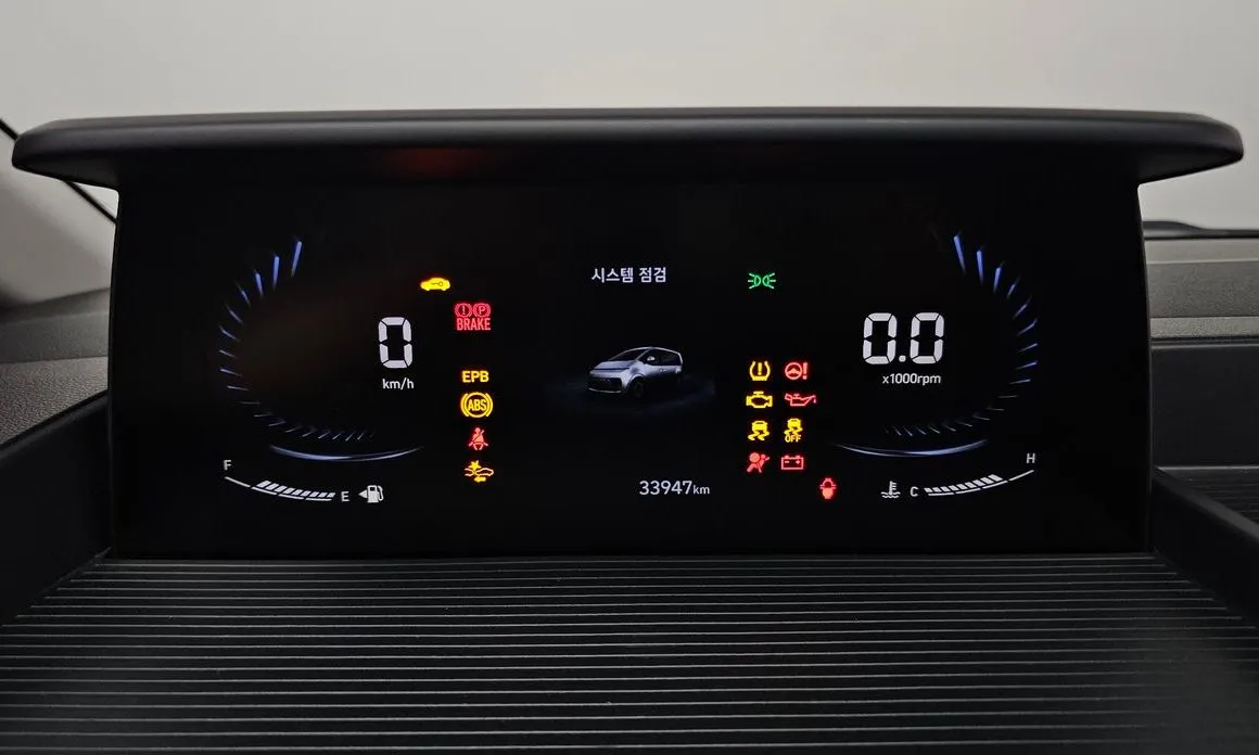 Hyundai Staria — фото 3
