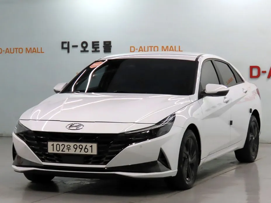 Hyundai AVANTE — фото 1