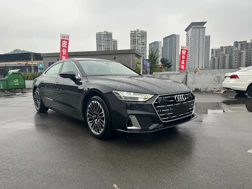 Audi A7L — фото 10