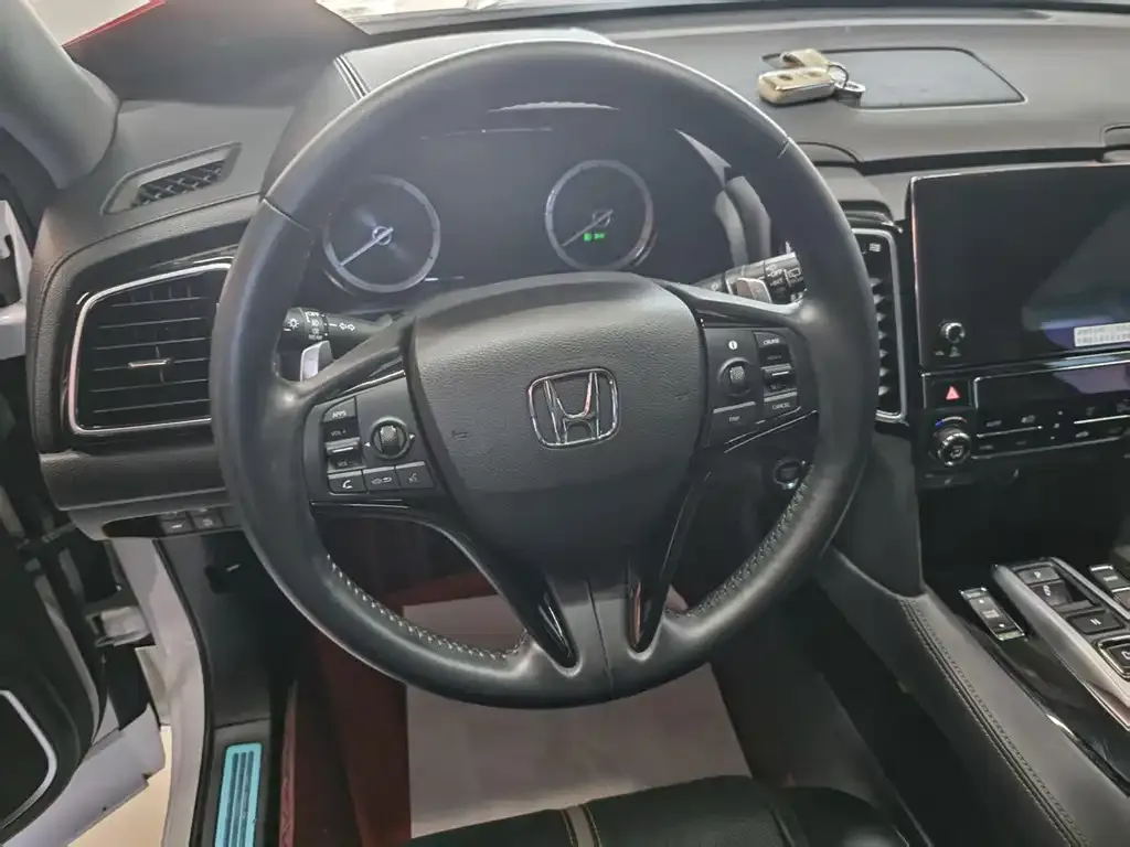 Honda UR-V — фото 3