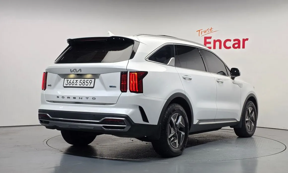 Kia Sorento — фото 6