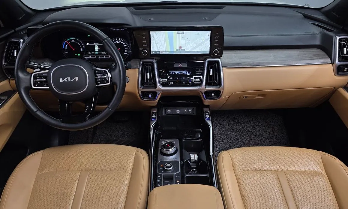 Kia Sorento — фото 8