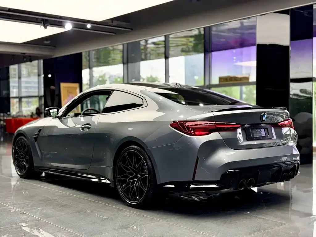 BMW M4 — фото 6