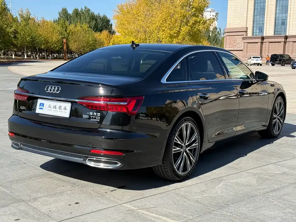 Audi A6L — фото 3