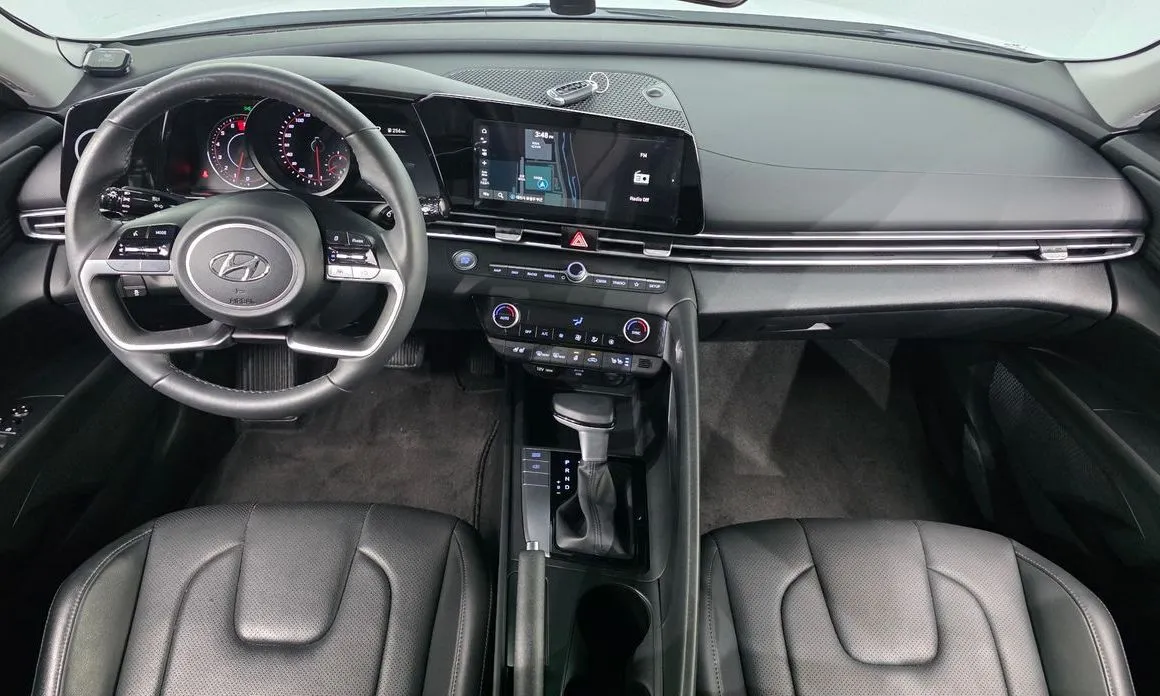 Hyundai AVANTE — фото 8