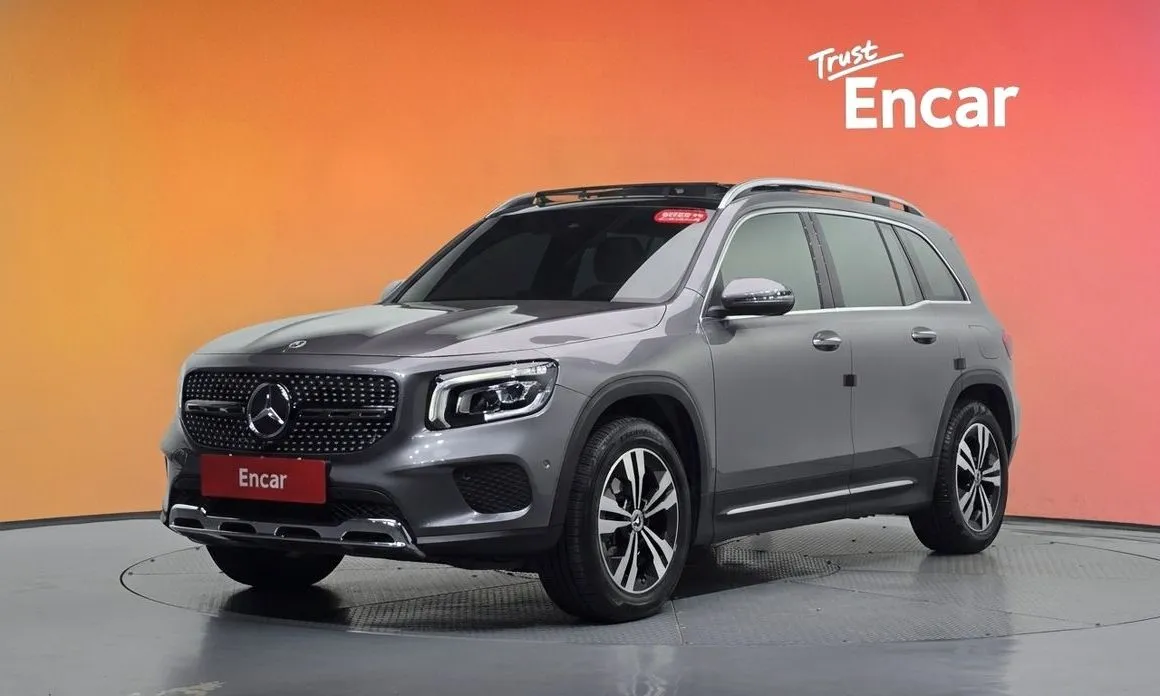 Mercedes-Benz GLB-Class — фото 1