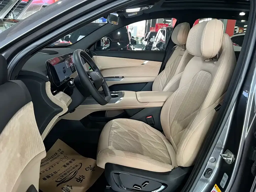Changan CS75 PLUS — фото 7