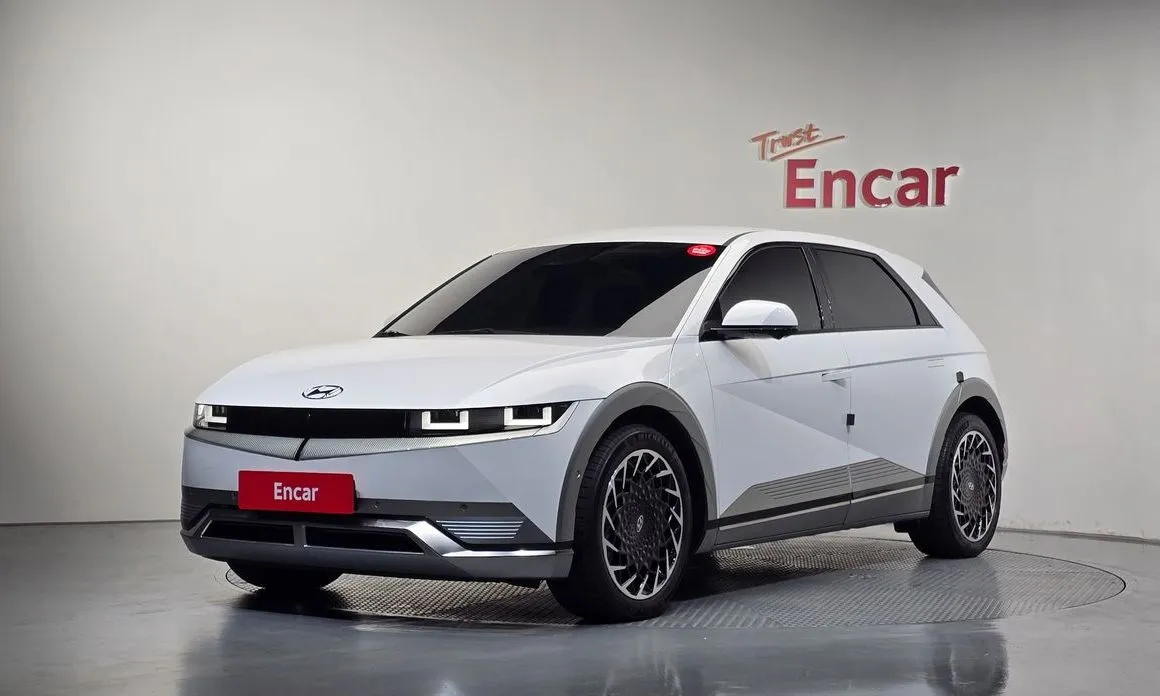 Hyundai Ioniq5 — фото 1