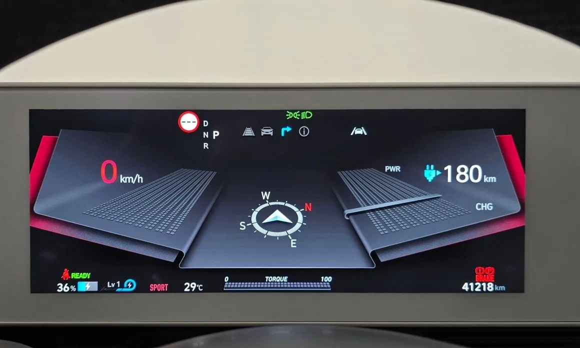 Hyundai Ioniq5 — фото 8