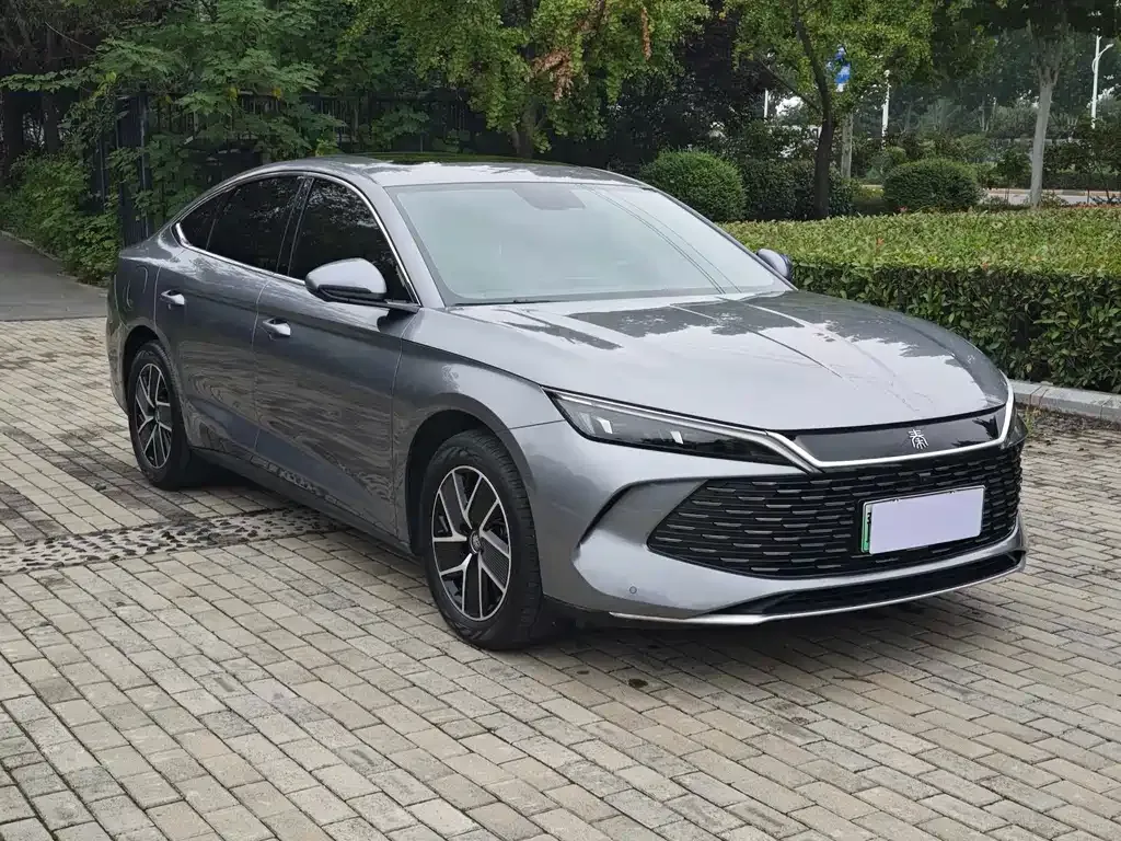 BYD Qin L — фото 8