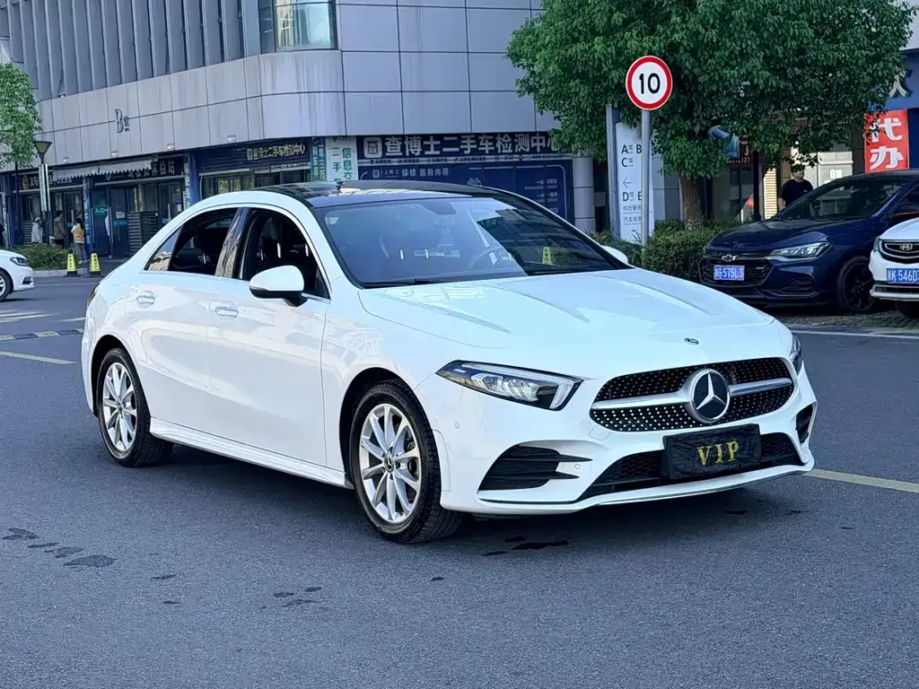 Mercedes-Benz A-Class — фото 3