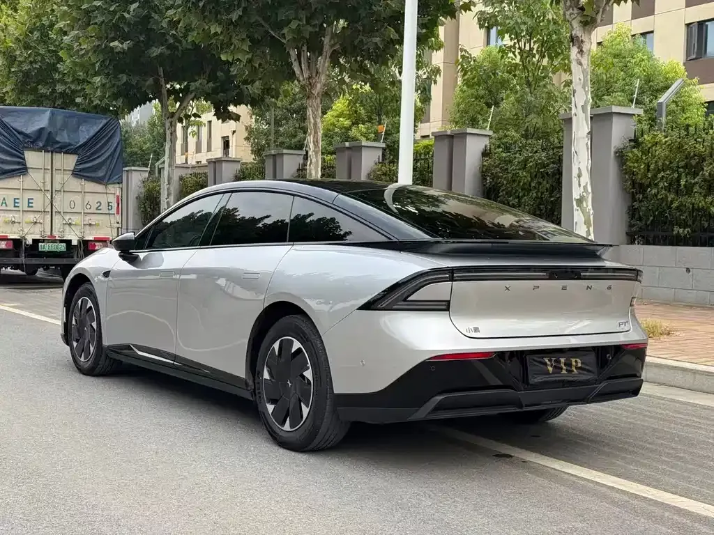 XPeng P7+ — фото 10