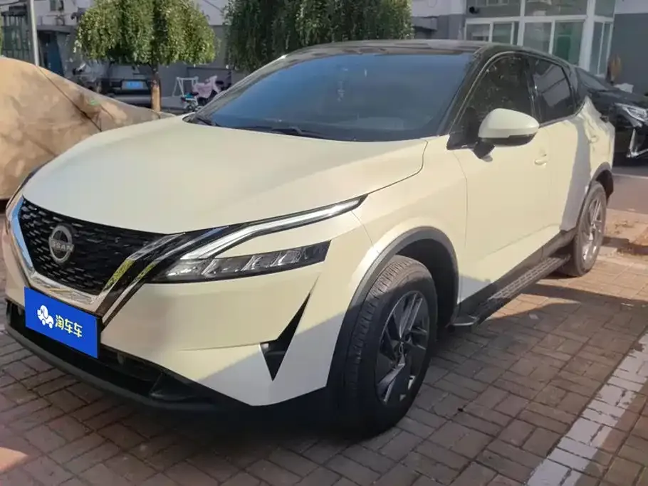Nissan Qashqai — фото 1