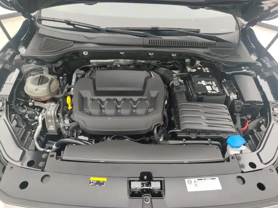 Volkswagen Passat — фото 10