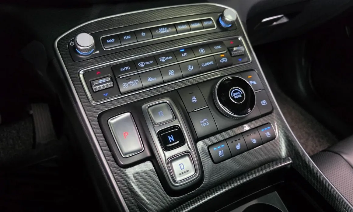 Hyundai Santafe — фото 9