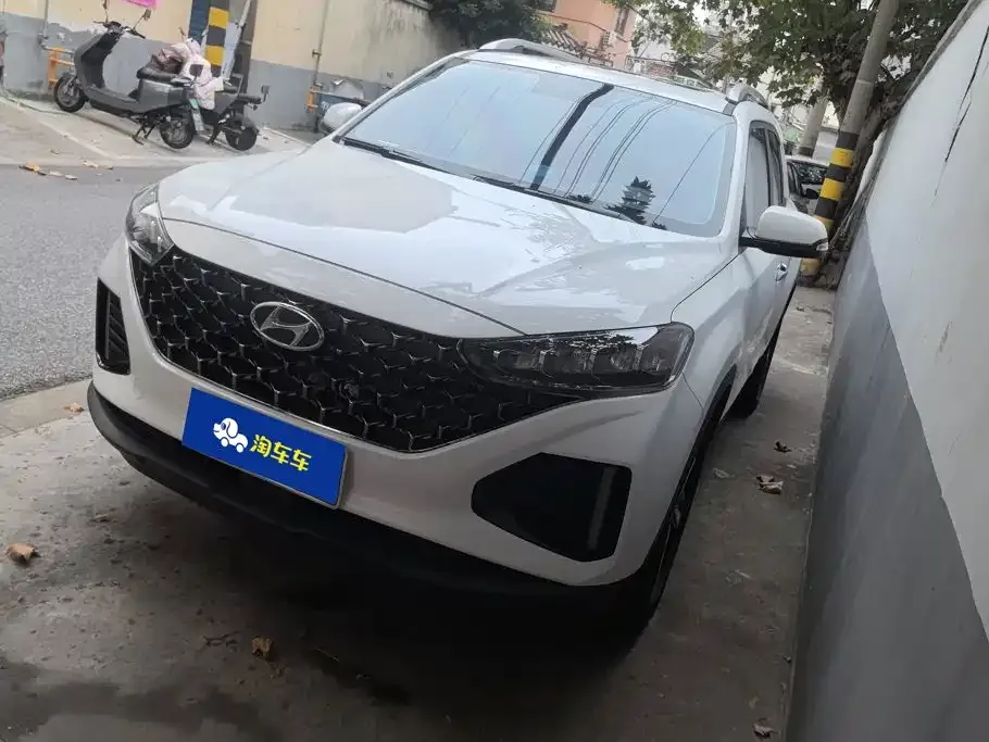 Hyundai ix35 — фото 1