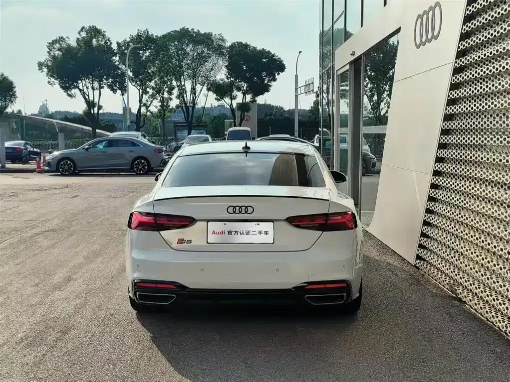 Audi A5 (Import) — фото 9