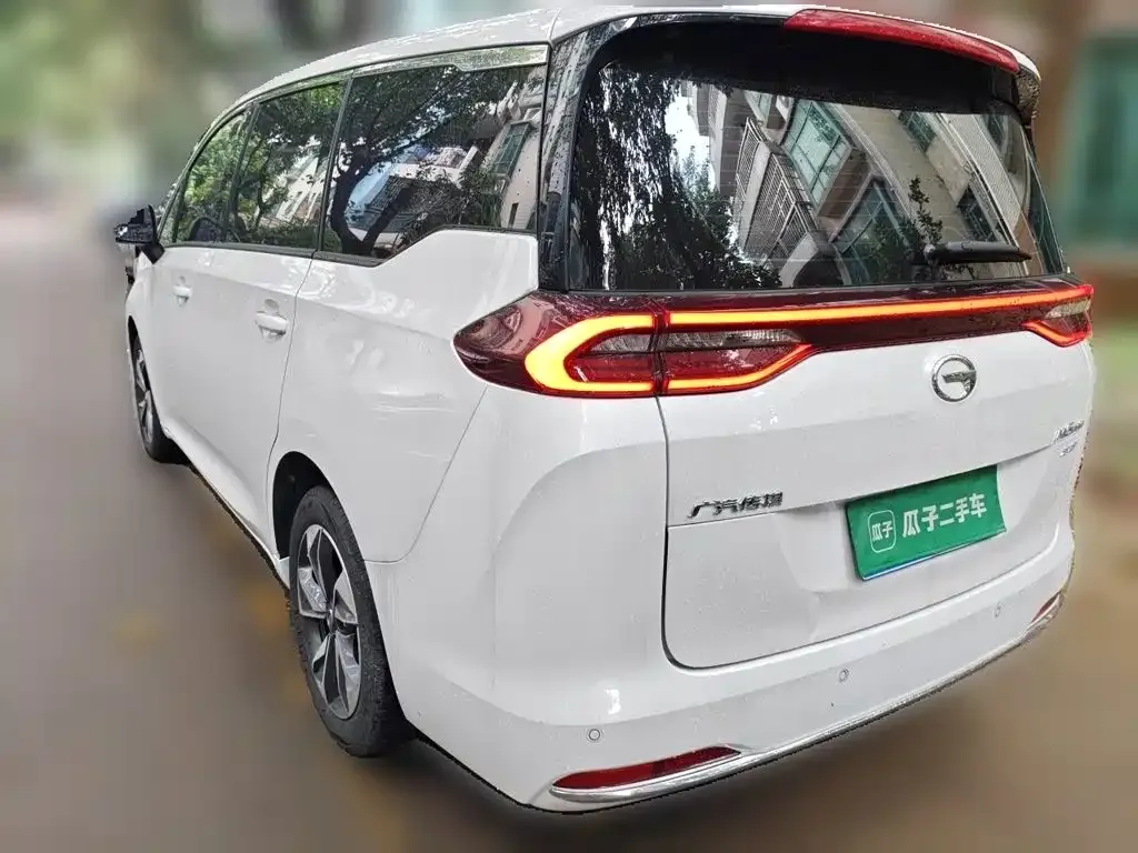 GAC Motor Trumpchi M6 — фото 10