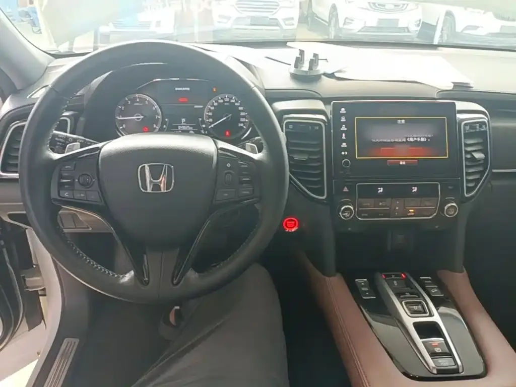 Honda UR-V — фото 10
