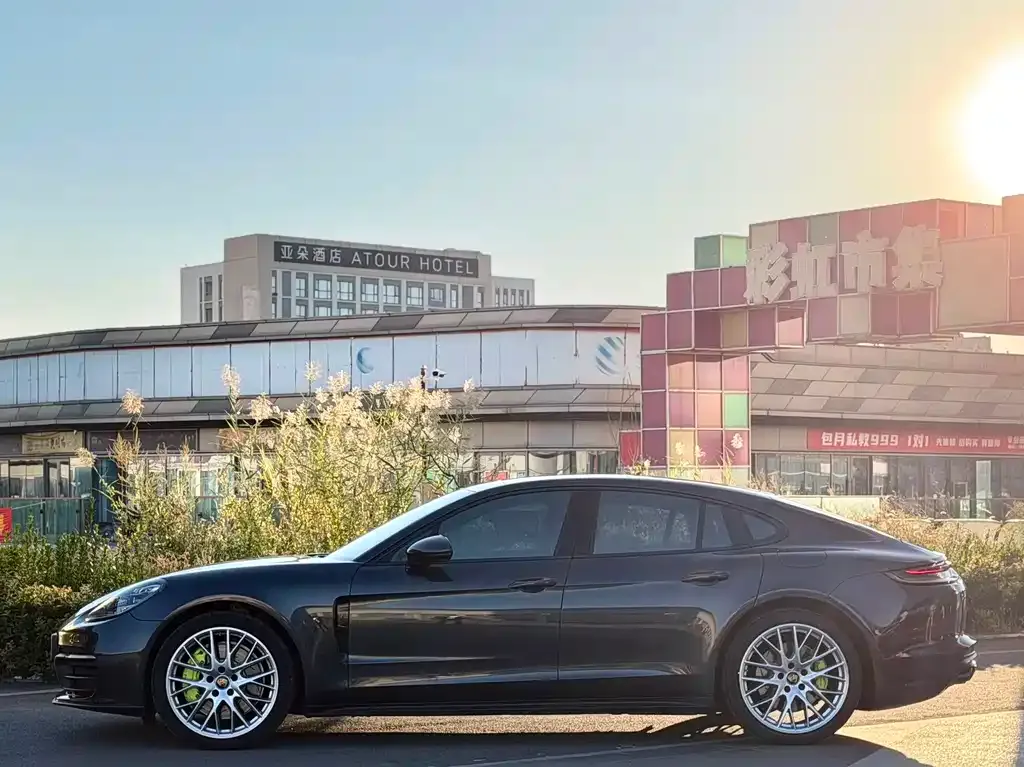 Porsche Panamera Hybrid — фото 3