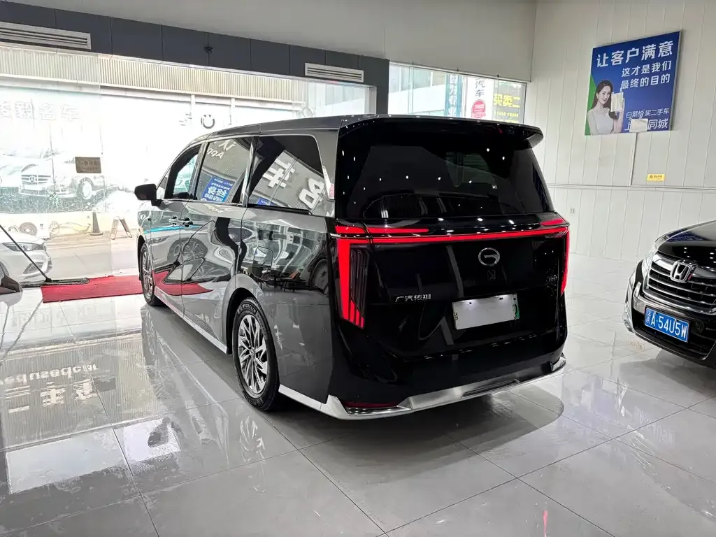 GAC Motor Trumpchi Xiangwang M8 — фото 9
