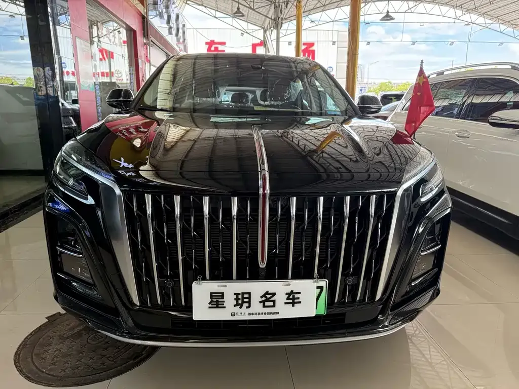 Hongqi HS3 PHEV — фото 1