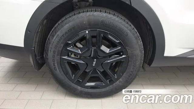 Kia Sorento — фото 6