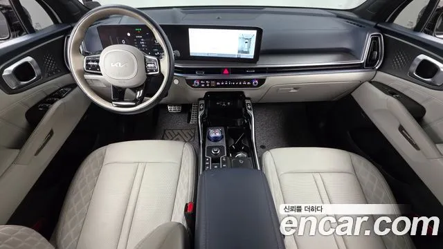Kia Sorento — фото 10