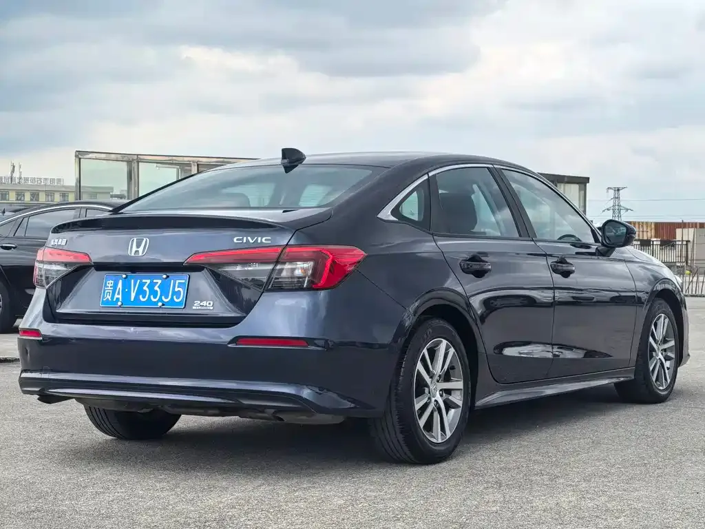 Honda Civic — фото 6
