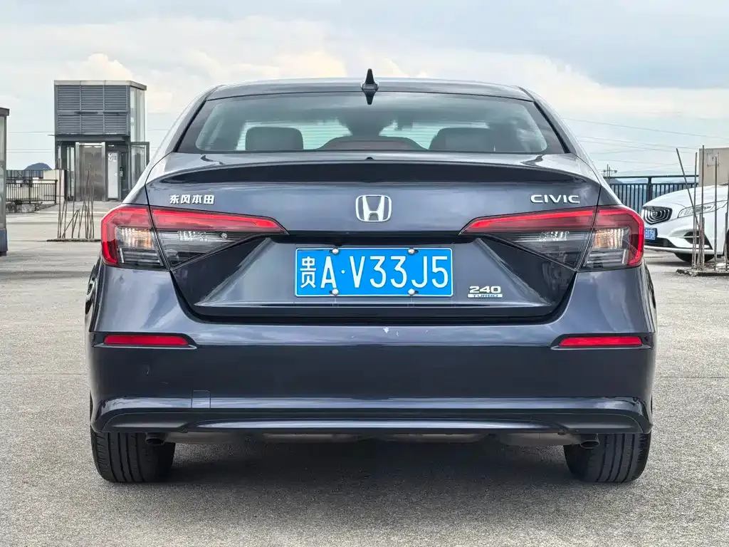 Honda Civic — фото 3
