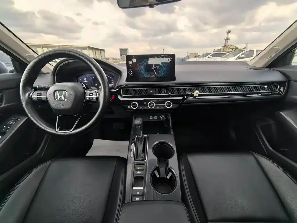 Honda Civic — фото 8