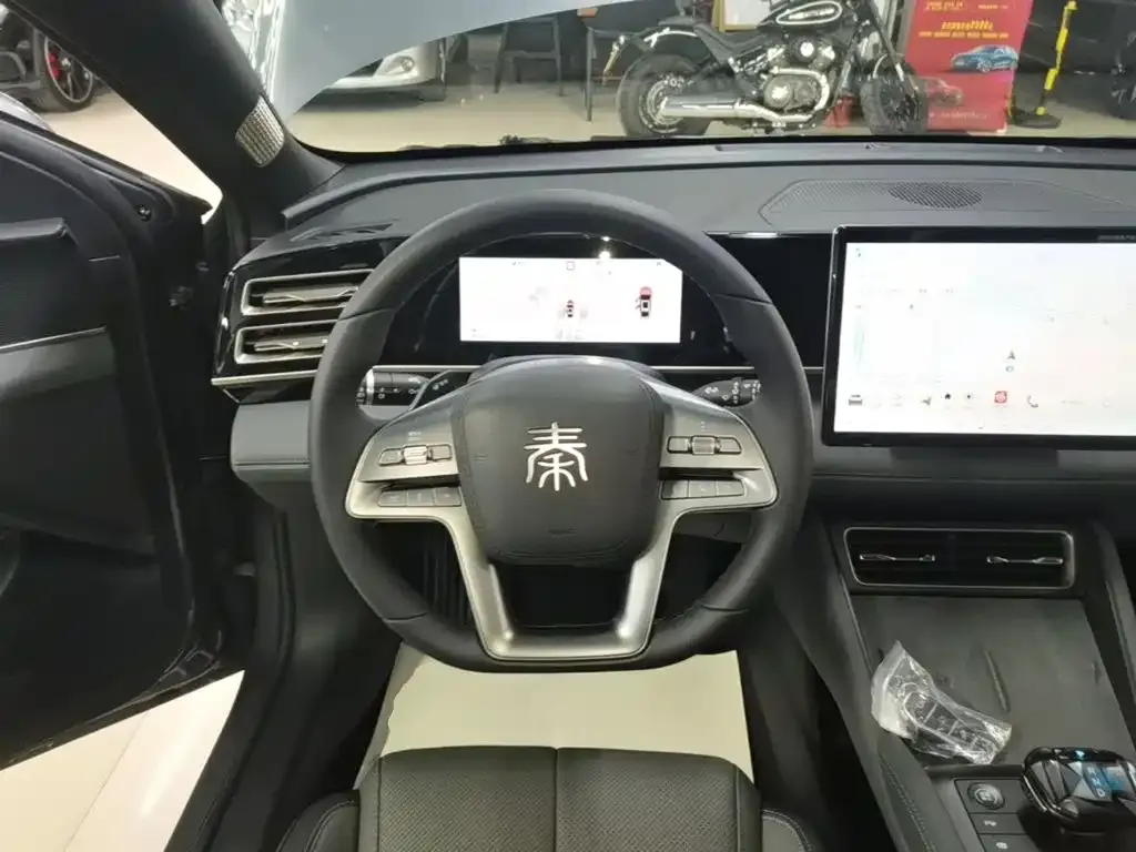 BYD Qin L — фото 10