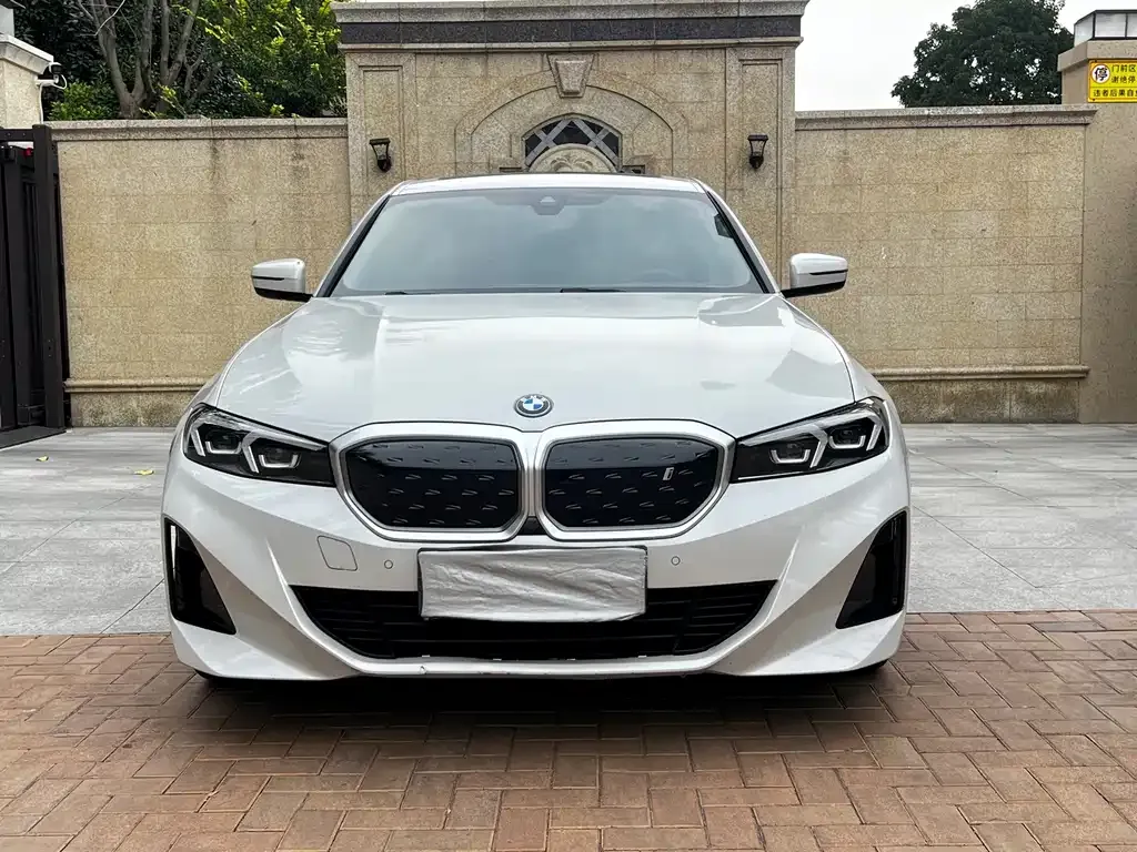 BMW i3 — фото 7
